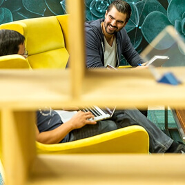 Life Coach seriös — Qualitätsmerkmale und Red Flags erkennen